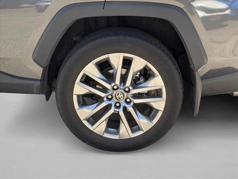 Used 2023 Toyota RAV4 XLE Premium AWD/4WD image 24