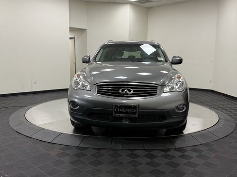 Used 2015 INFINITI QX50 Journey w/ Premium Package RWD image 2