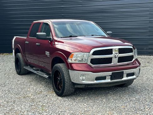 Used 2019 RAM 1500 Tradesman w/ Tradesman SXT Package image 5