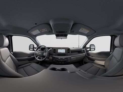 New 2025 Ford F250 XL w/ XL Chrome Package image 9