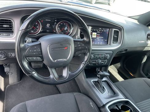 Used 2022 Dodge Charger GT RWD image 9