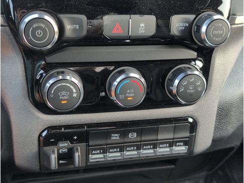 New 2026 RAM 4500 Tradesman w/ Chrome Appearance Group image 16