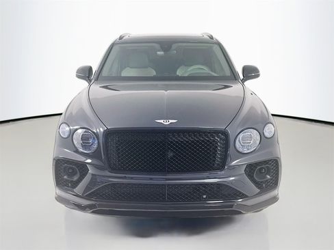 Certified 2023 Bentley Bentayga image 2
