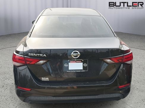 Used 2022 Nissan Sentra S FWD image 9