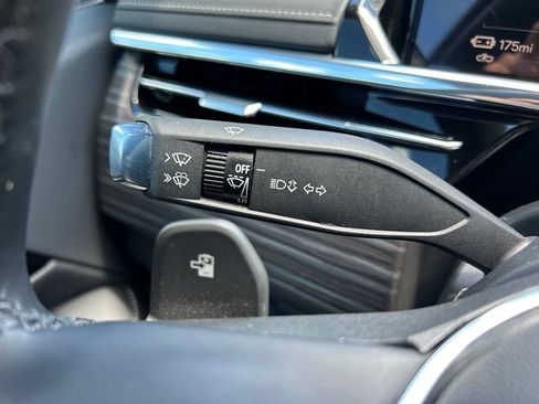 Used 2025 GMC Sierra EV Denali AWD/4WD image 52