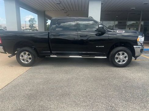 Used 2024 RAM 2500 Big Horn w/ Protection Group AWD/4WD image 1