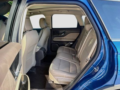 Used 2020 Lincoln Corsair FWD w/ Premium Package image 21