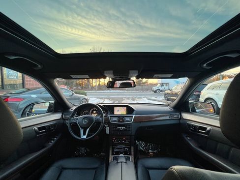 Used 2012 Mercedes-Benz E 350 4MATIC Sedan image 14