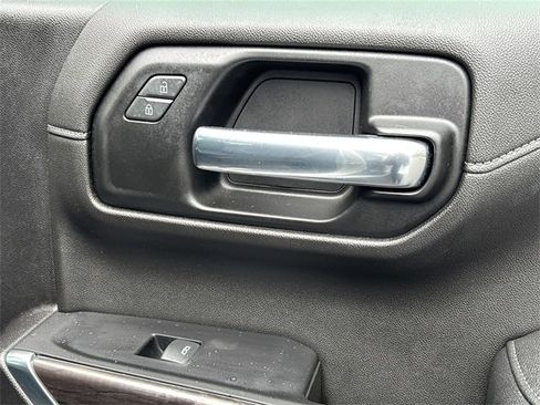 Used 2022 Chevrolet Silverado 1500 LTZ image 35