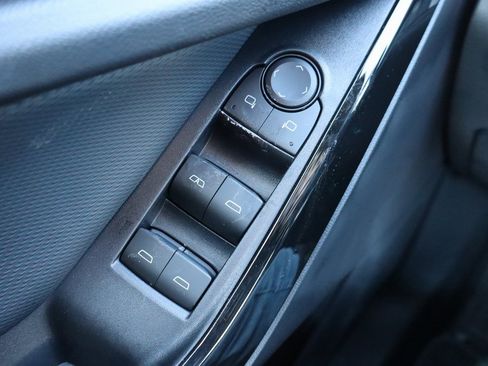 New 2026 Chevrolet Equinox LT w/ Safety and Technology Package image 16