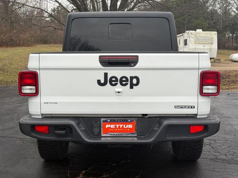 Used 2020 Jeep Gladiator Sport w/ Auxiliary Switch Group image 4