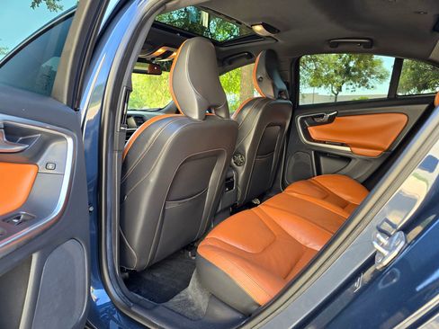 Used 2015 Volvo S60 T5 Premier Plus FWD image 46