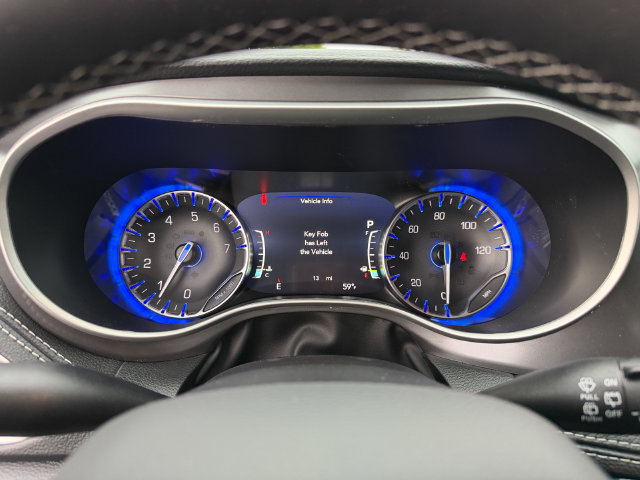 New 2026 Chrysler Pacifica Select AWD/4WD image 15