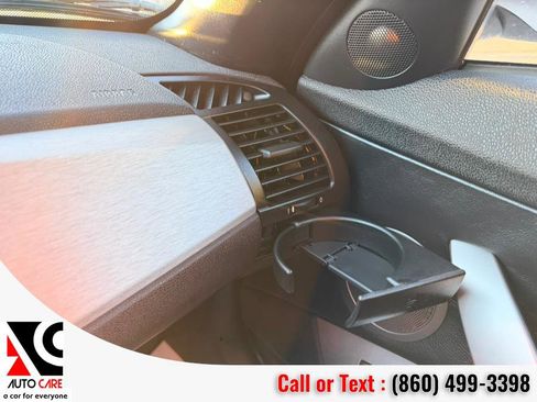 Used 2003 BMW Z4 2.5i image 22