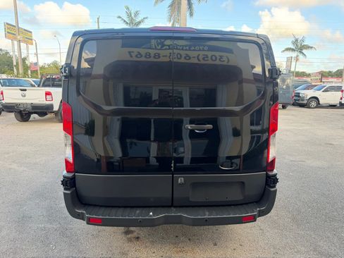 Used 2018 Ford Transit 150 130 Low Roof w/ Exterior Upgrade Package image 4