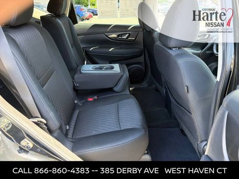 Used 2019 Nissan Rogue SV AWD/4WD image 27
