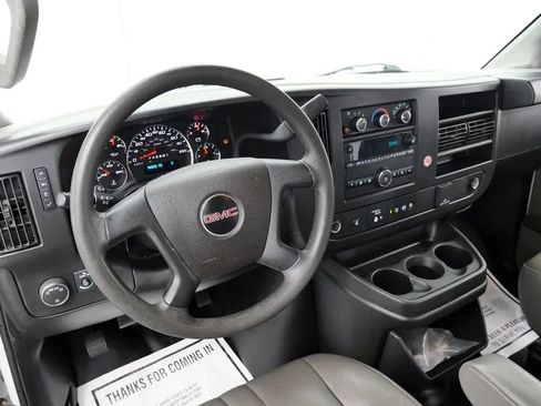 Used 2022 GMC Savana 2500 Extended RWD image 11
