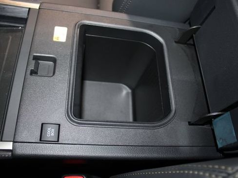 Used 2025 Lexus GX 550 AWD/4WD image 21