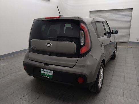 Used 2019 Kia Soul FWD image 7
