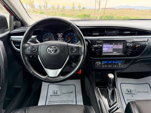 Used 2014 Toyota Corolla S FWD image 21