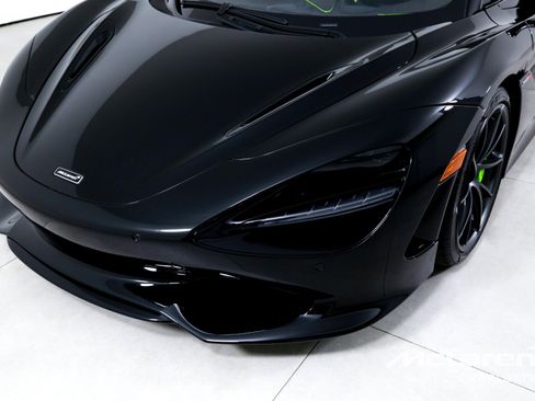 New 2026 McLaren 750S Spider RWD image 31