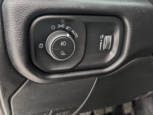 Used 2021 RAM 2500 Big Horn w/ Level 1 Equipment Group image 24