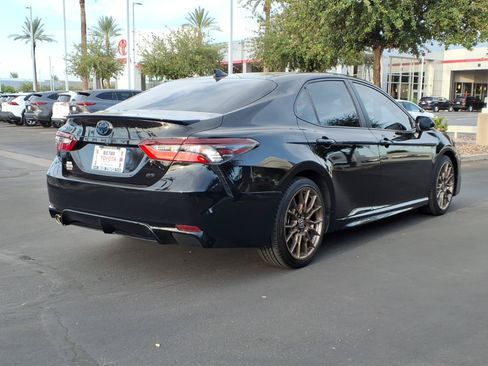 Certified 2023 Toyota Camry SE w/ Convenience Package FWD image 4