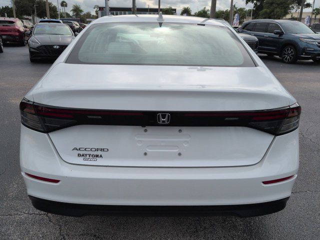 Used 2023 Honda Accord LX image 5