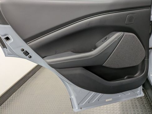 Used 2024 Ford Mustang Mach-E Premium image 23