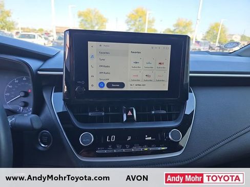 Used 2024 Toyota Corolla SE image 18