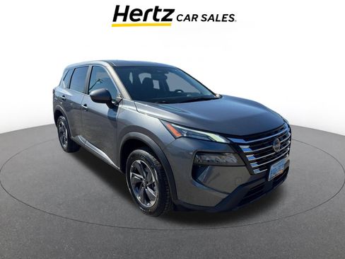 Used 2025 Nissan Rogue SV FWD image 1