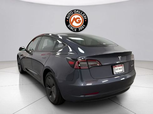 Used 2023 Tesla Model 3 Standard Range RWD image 5