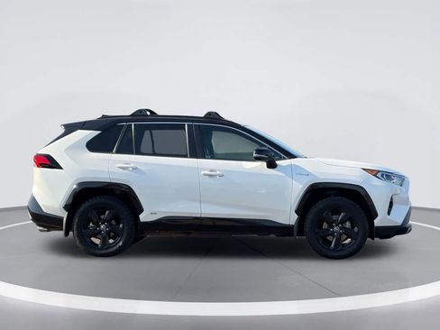 Used 2020 Toyota RAV4 XSE w/ XSE Grade Weather Package AWD/4WD image 9