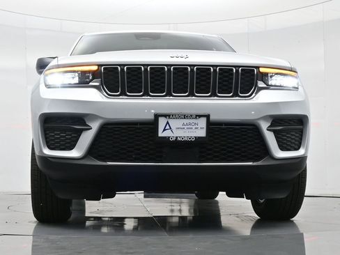 New 2025 Jeep Grand Cherokee Laredo X image 33