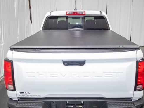 Used 2024 Chevrolet Colorado Z71 w/ Z71 Convenience Package 2 AWD/4WD image 4
