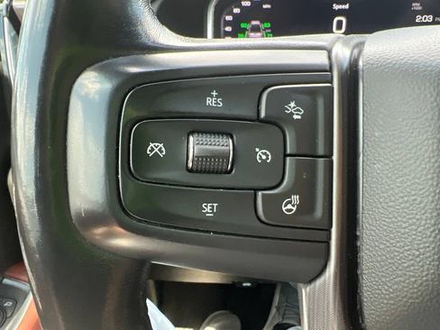 Used 2024 GMC Sierra 2500 Denali Ultimate AWD/4WD image 6
