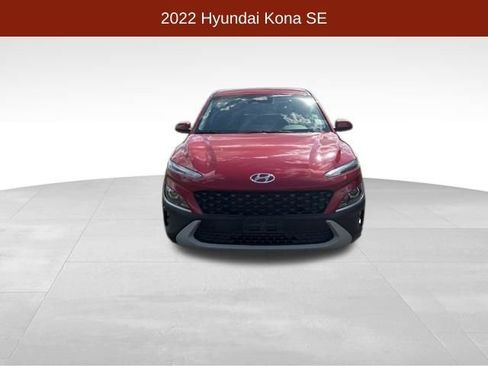 Used 2022 Hyundai Kona SE image 2