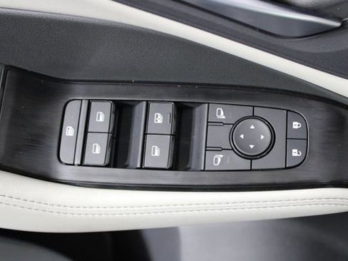 New 2026 Nissan Rogue SV FWD image 12