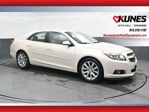Used 2013 Chevrolet Malibu LT image 1