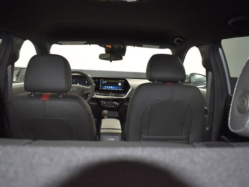 New 2026 Chevrolet Trax RS w/ Driver Confidence Package image 18