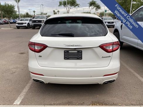 Used 2020 Maserati Levante AWD/4WD image 20