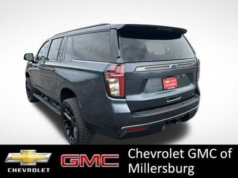 Used 2021 Chevrolet Suburban Z71 w/ Luxury Package image 6