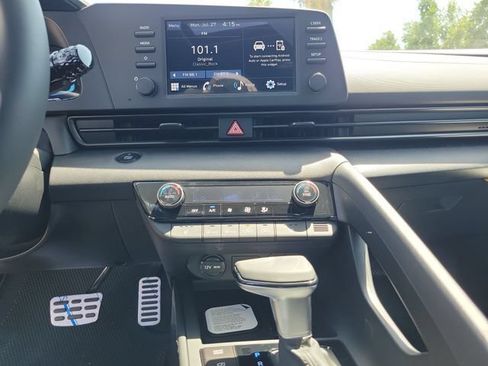 New 2026 Hyundai Elantra SEL Sport FWD image 14
