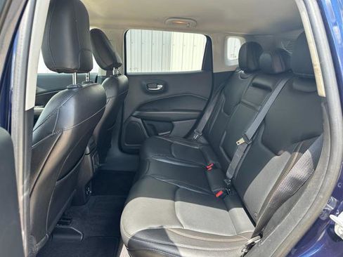 Used 2018 Jeep Compass Limited image 12