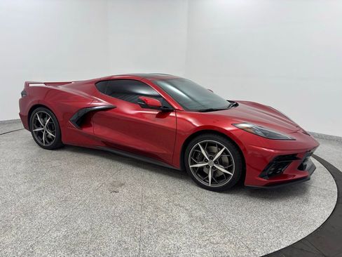 Used 2021 Chevrolet Corvette Stingray w/ Z51 Performance Package image 20