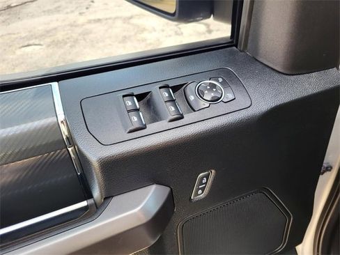 Used 2020 Ford F150 XLT w/ Equipment Group 302A Luxury image 11