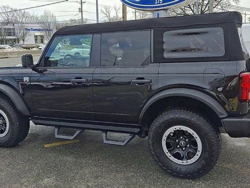 Certified 2024 Ford Bronco Big Bend w/ Sasquatch Package image 3