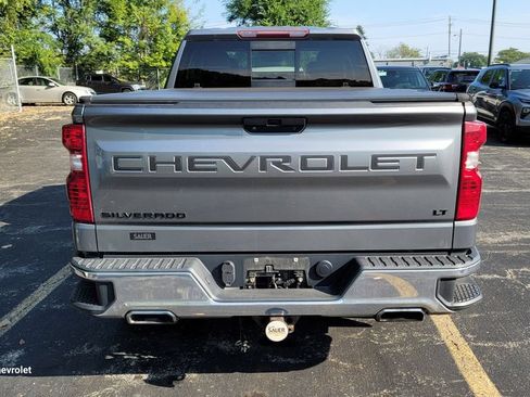 Used 2021 Chevrolet Silverado 1500 LT AWD/4WD image 5