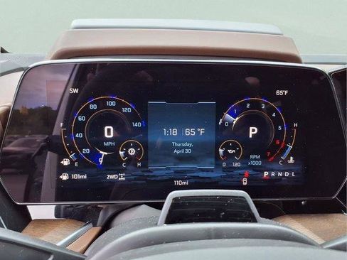 New 2026 Chevrolet Suburban High Country AWD/4WD image 24