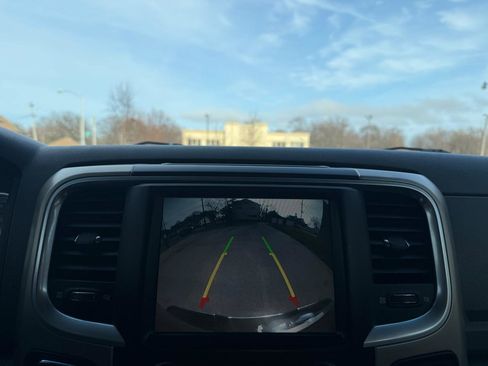 Used 2014 RAM 1500 Big Horn image 28